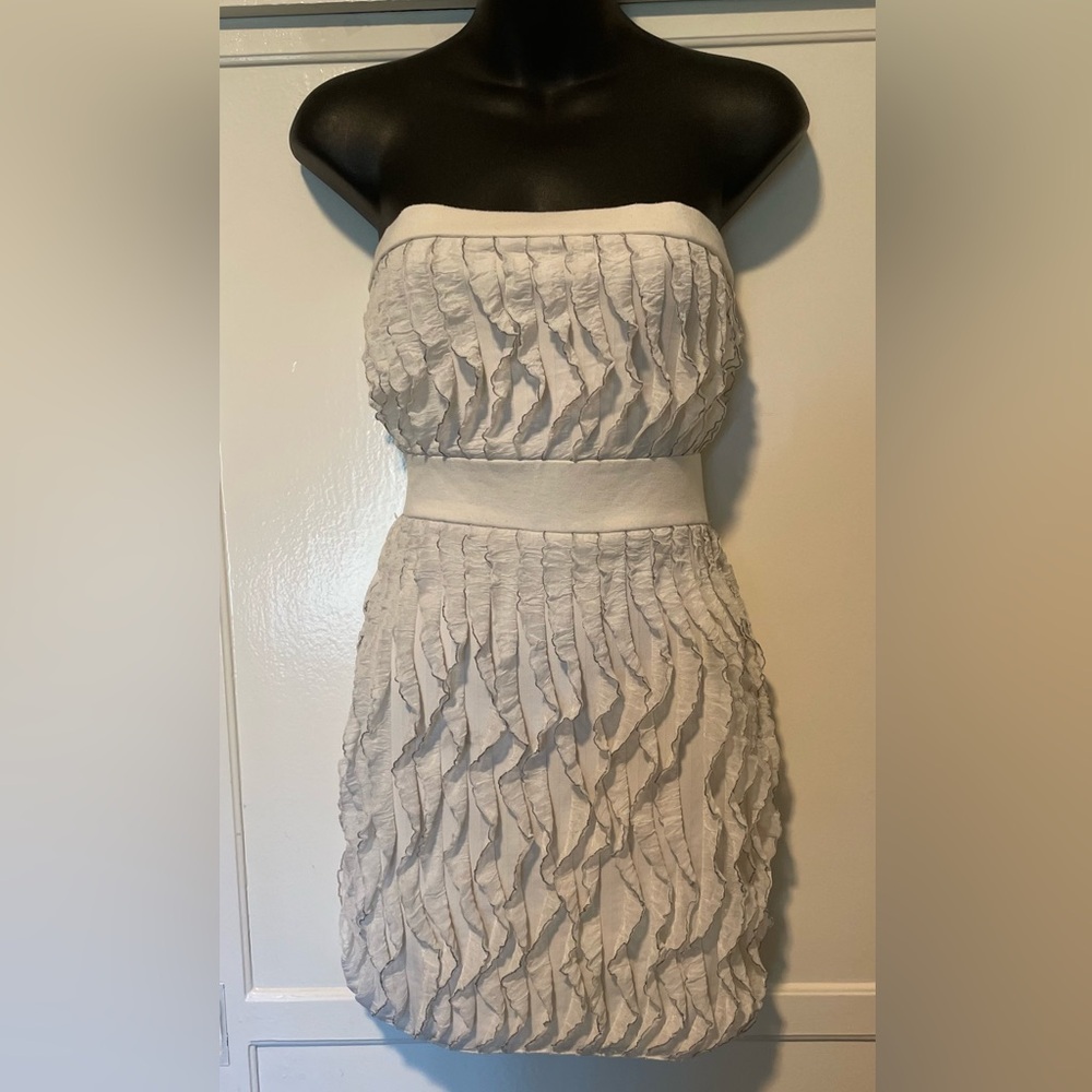SOHO Ruffled Strapless Mini Dress! 🕯️